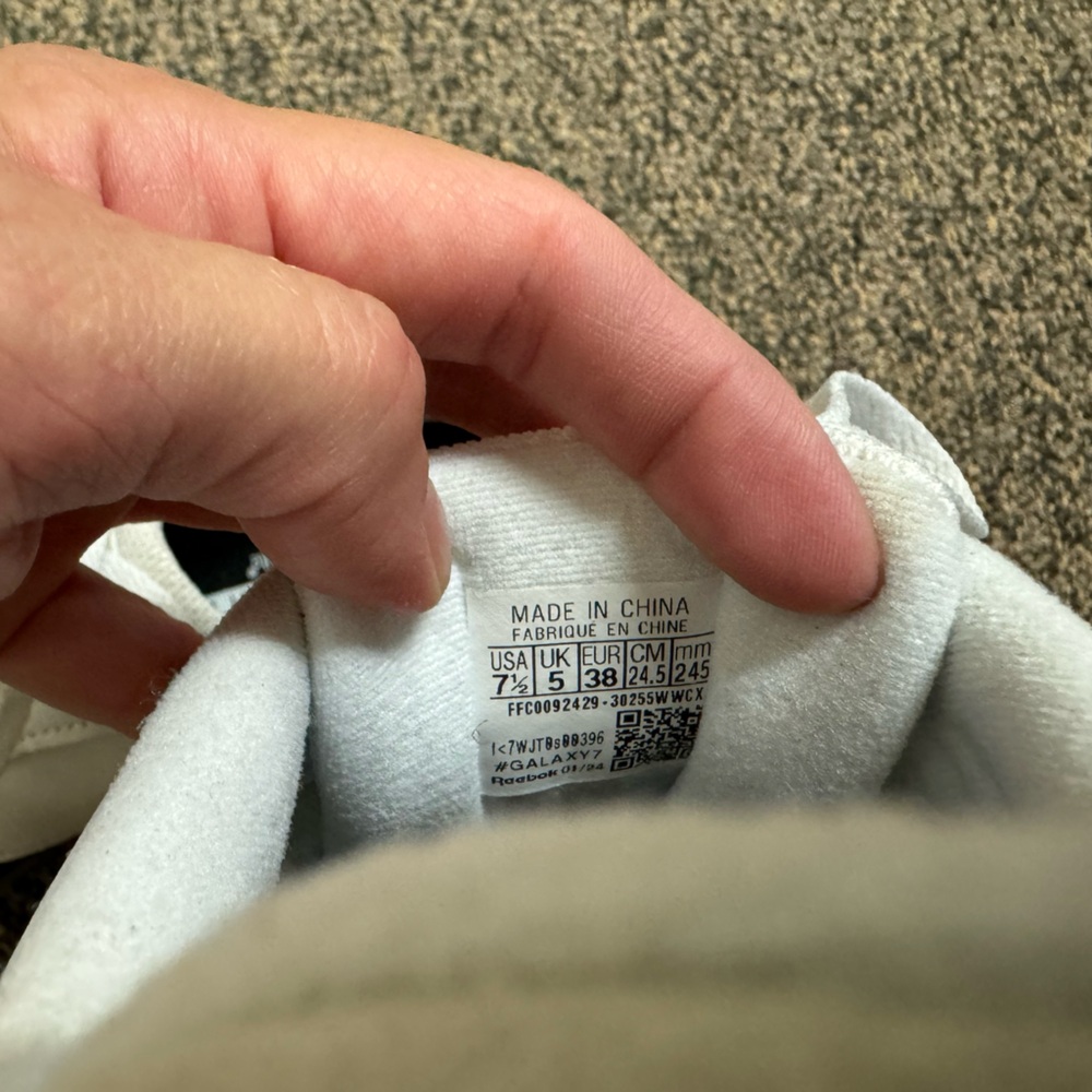 Reebok Club C Revenge Sneakers - Picture 3 of 9